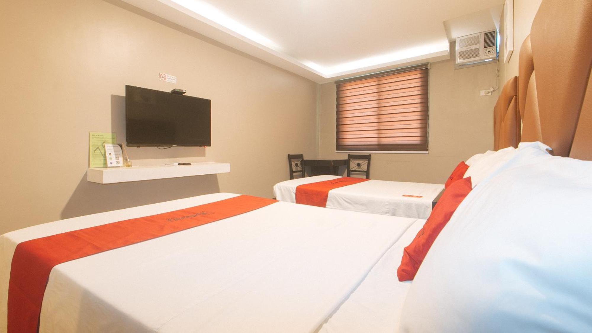 Reddoorz Plus At Seventy Five Inn Near Manila Airport Paranaque City 외부 사진
