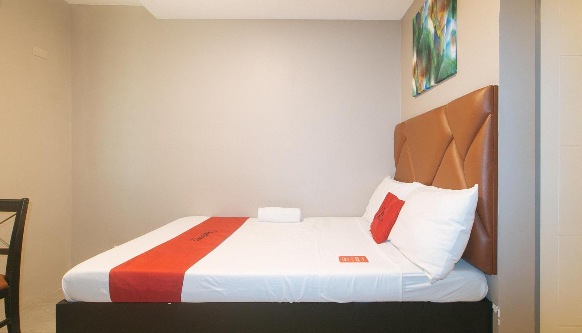 Reddoorz Plus At Seventy Five Inn Near Manila Airport Paranaque City 외부 사진
