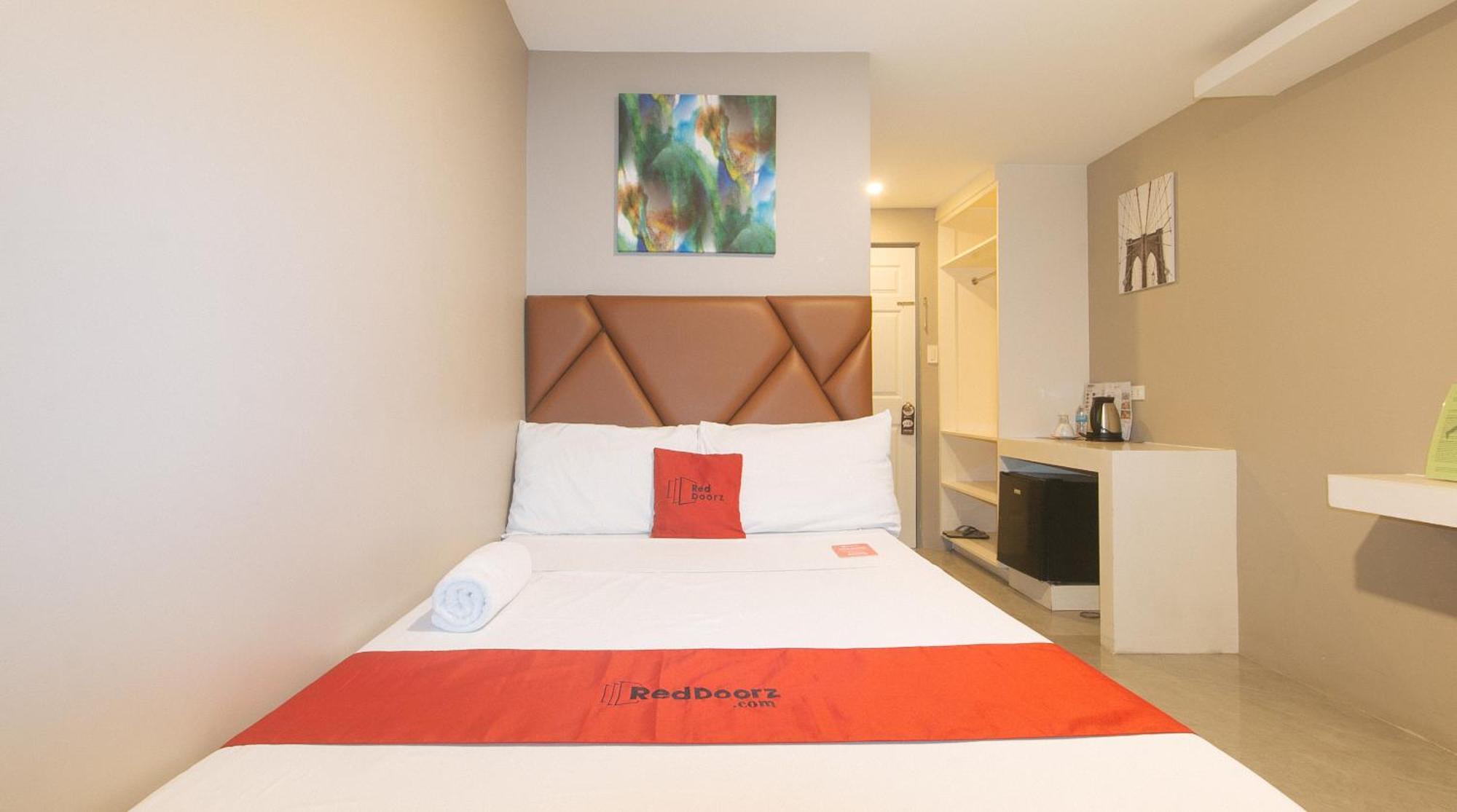 Reddoorz Plus At Seventy Five Inn Near Manila Airport Paranaque City 외부 사진